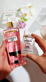عطر باربری هر صورتی حجم 30 میل ،طبع معتدل و خنک رایحه گلی میوه ای از کمپانی کریستوفرگلد