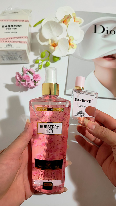 عطر باربری هر صورتی حجم 30 میل ،طبع معتدل و خنک رایحه گلی میوه ای از کمپانی کریستوفرگلد