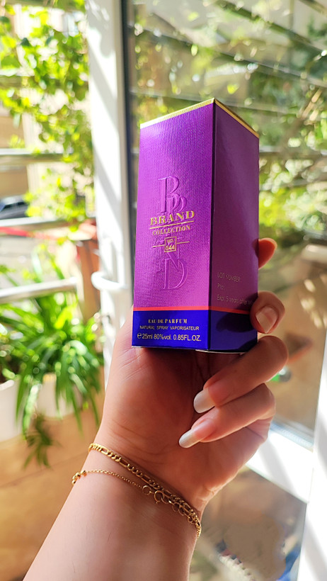 عطر ایوسن لورن مانیفستو زنانه 25میل برندکالکشن شرقی وانیلی مرکباتی بسیار خوشبو با طبع گرم